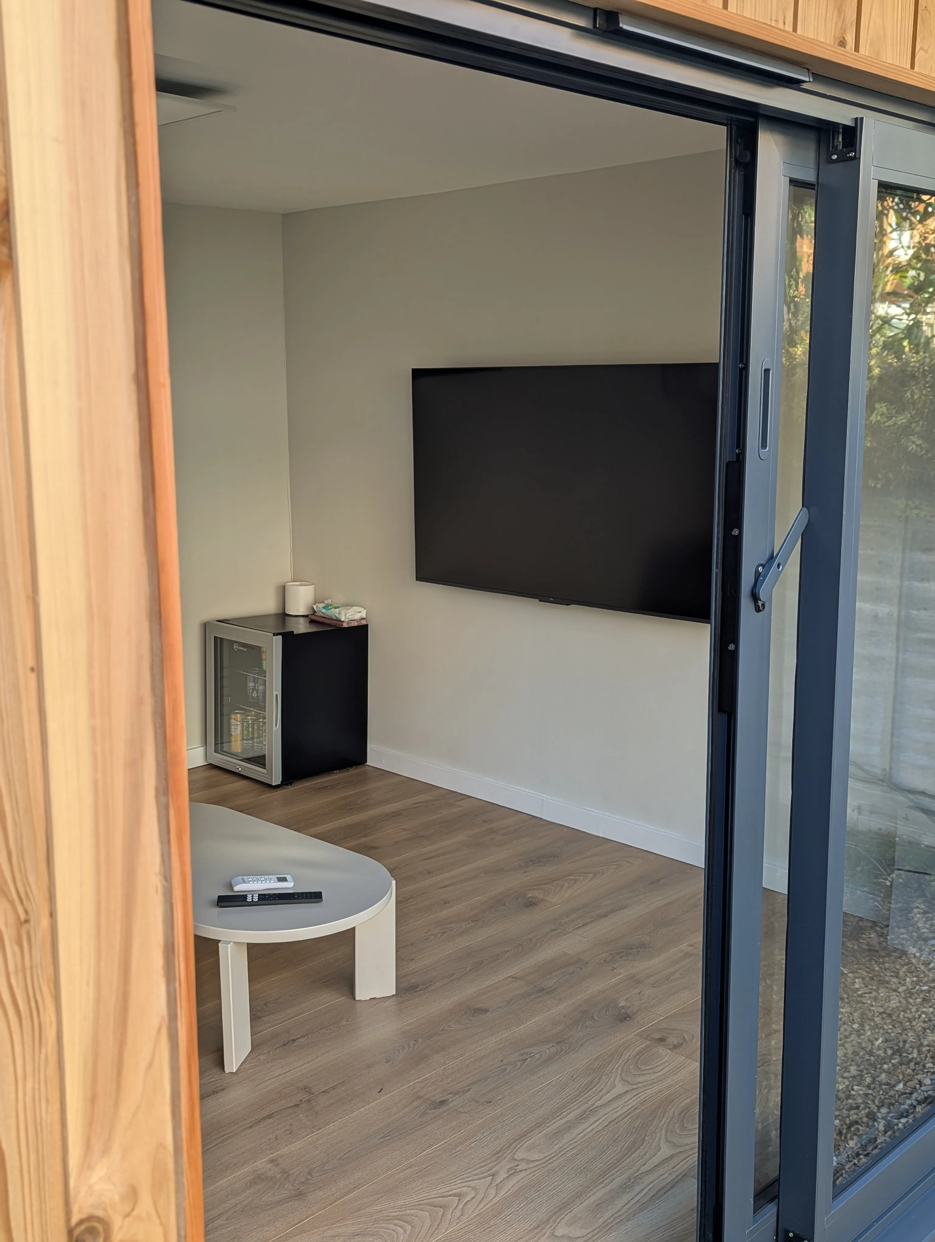 Completed garden room - photo 16