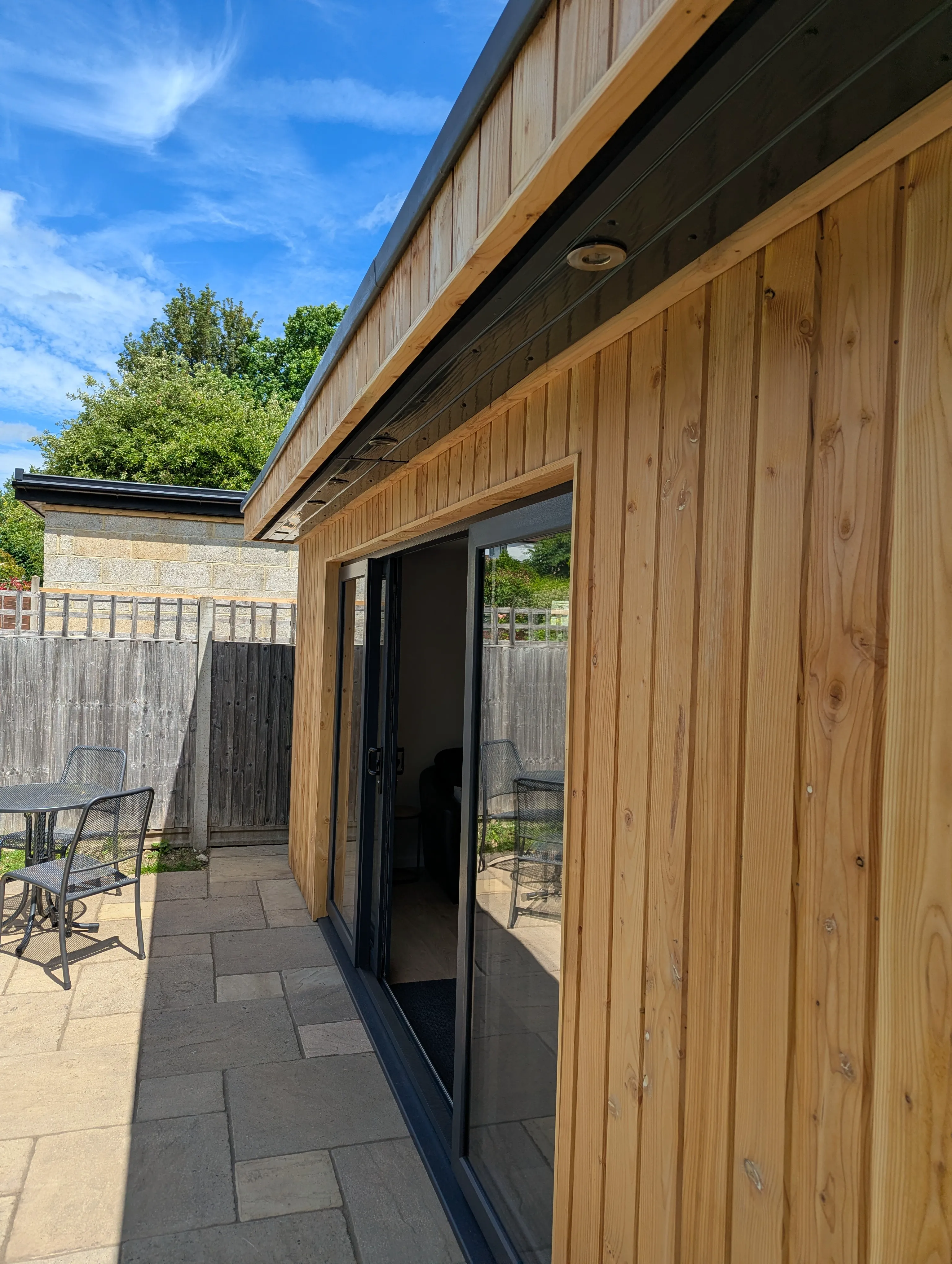 Completed garden room in Gurney - photo 6 of 27