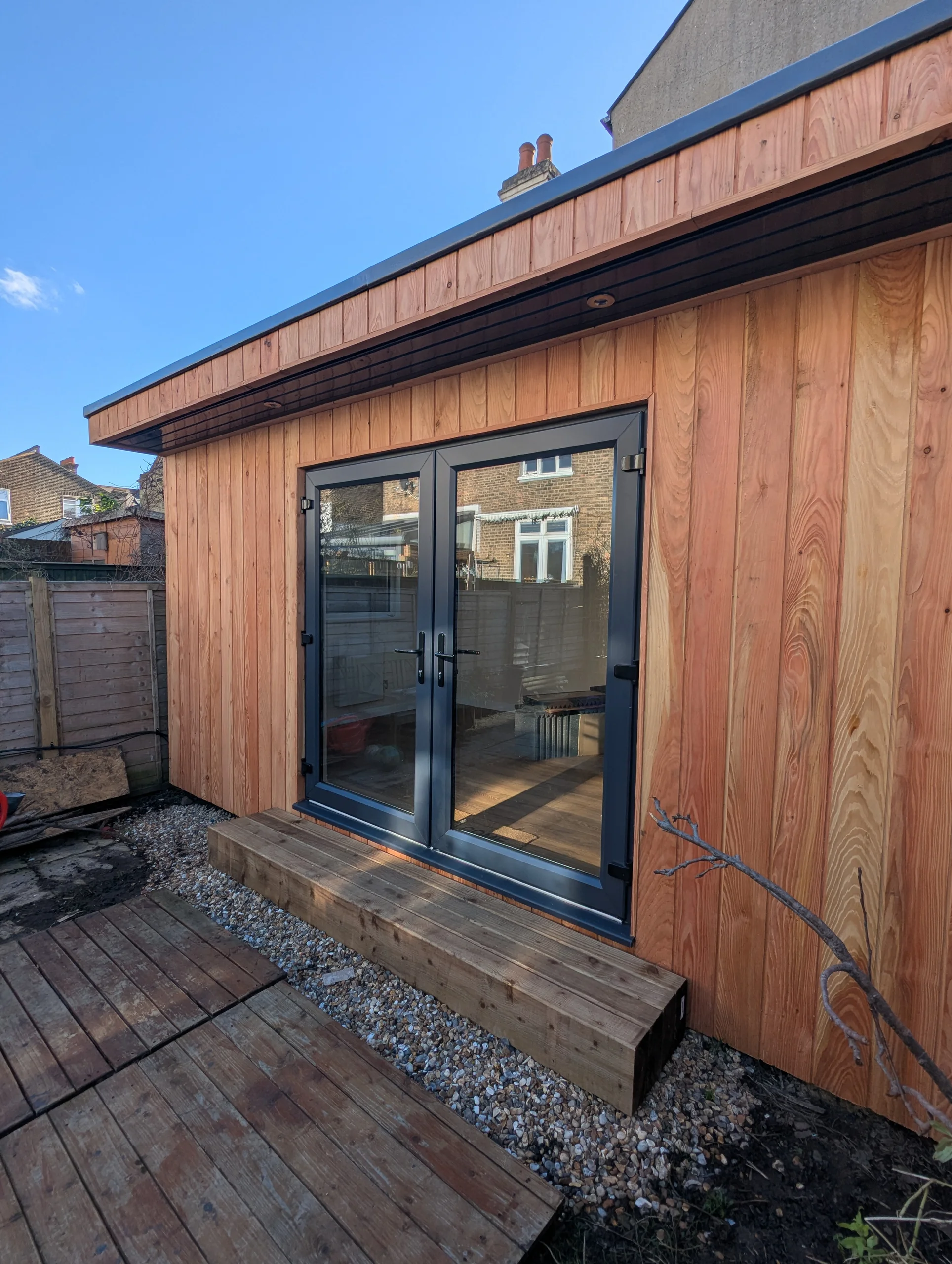 Completed garden room in Holland - photo 2 of 6